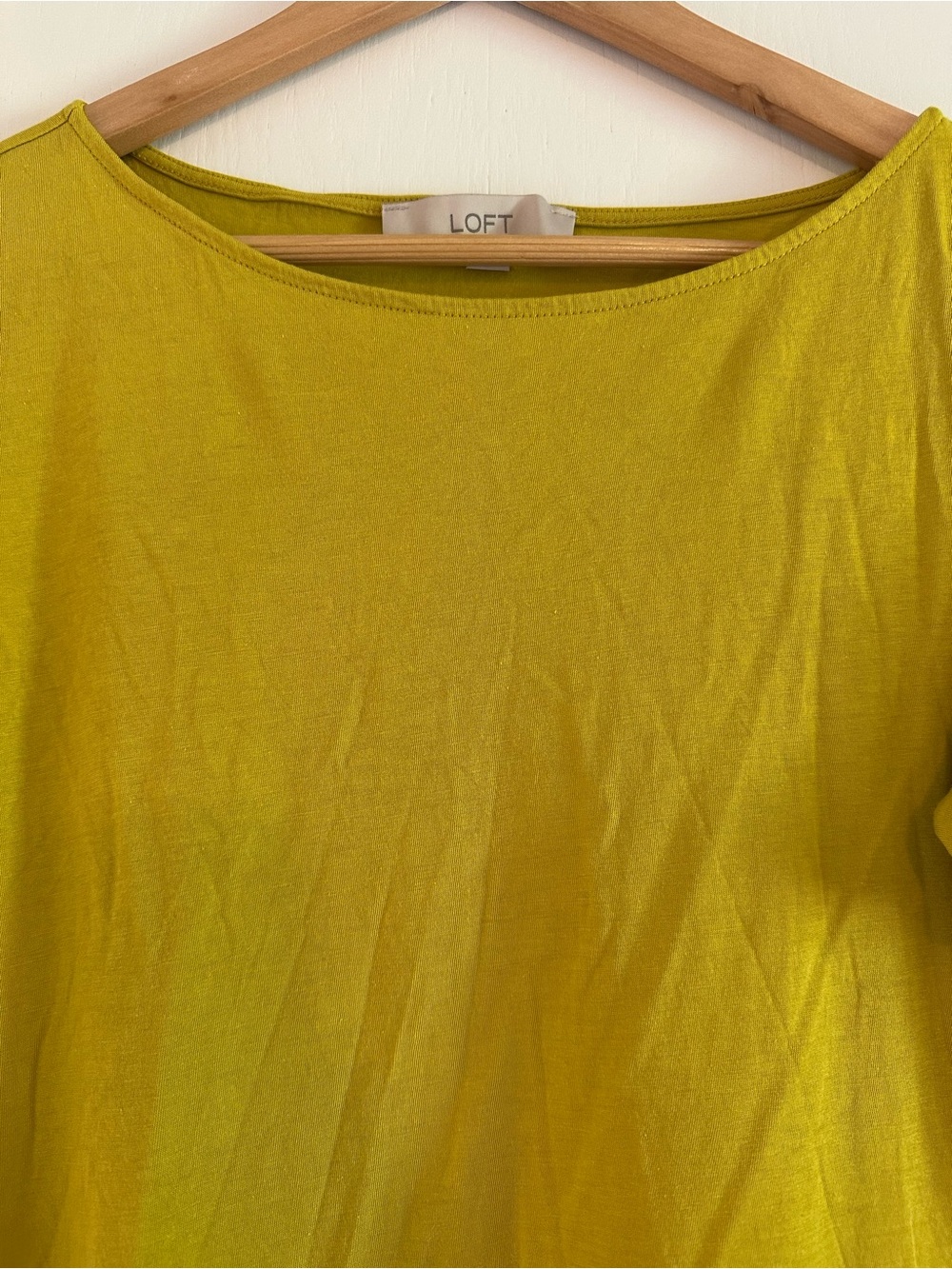 LOFT Yellow Flutter Sleeve Short Sleeve Tee Women’s Small - Picture 3 of 13